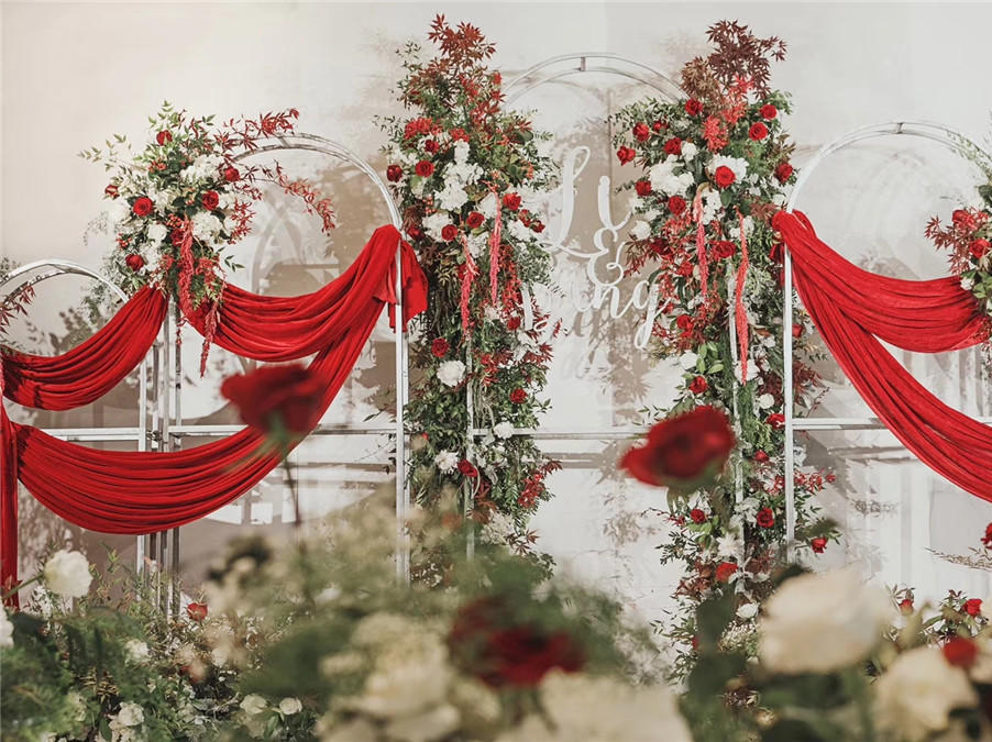 森林风婚（真花）+主持+化妆+2录像+拍照