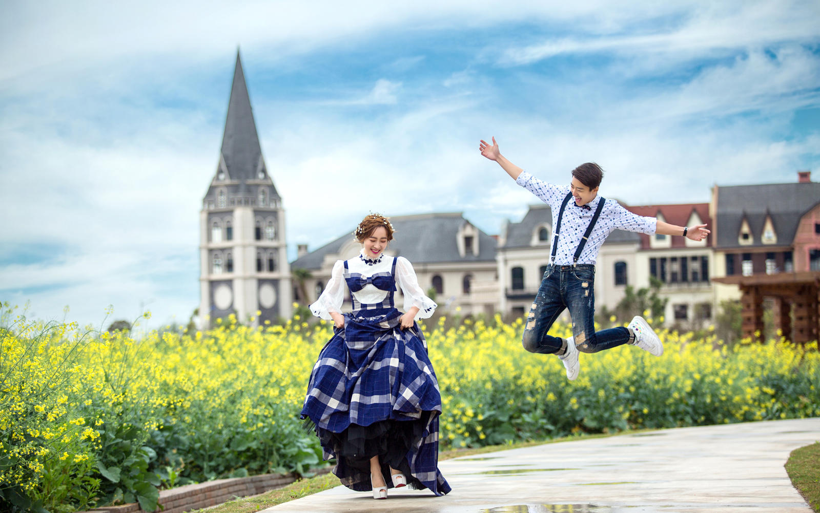 游艇+马场+泳池+直升机+泰晤士+星光夜景基地