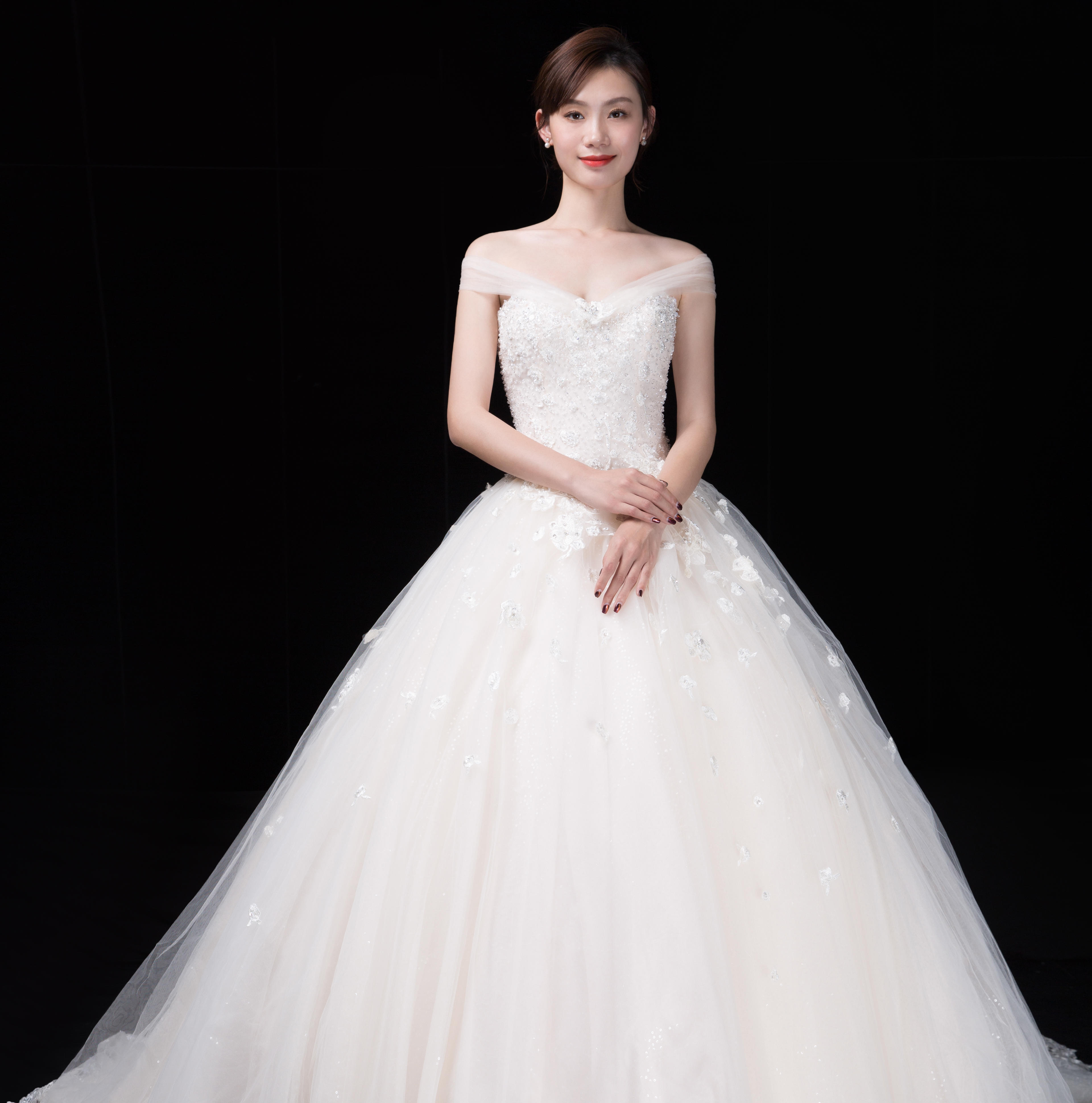 【婚嫁必备】超值租赁 4件套租赁 新娘必选