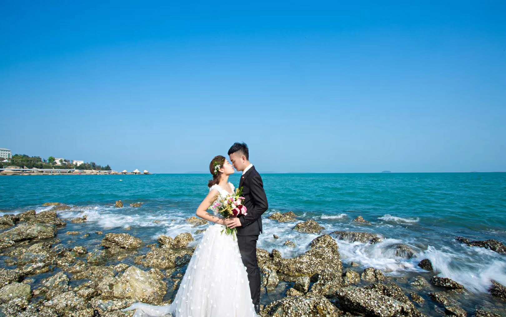 【精修高达128张】酒店+包邮+送婚纱+接机+餐