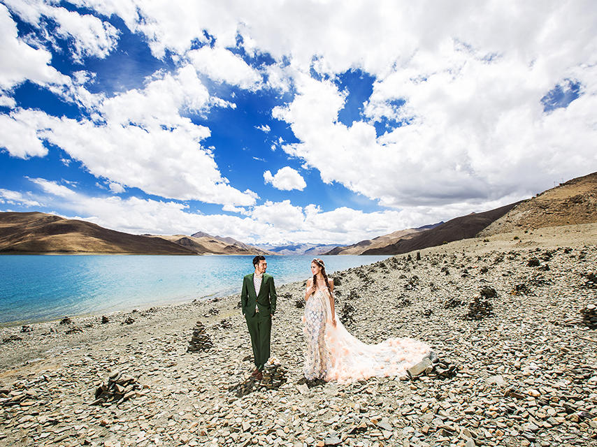 西藏羊卓雍措旅游婚纱摄影