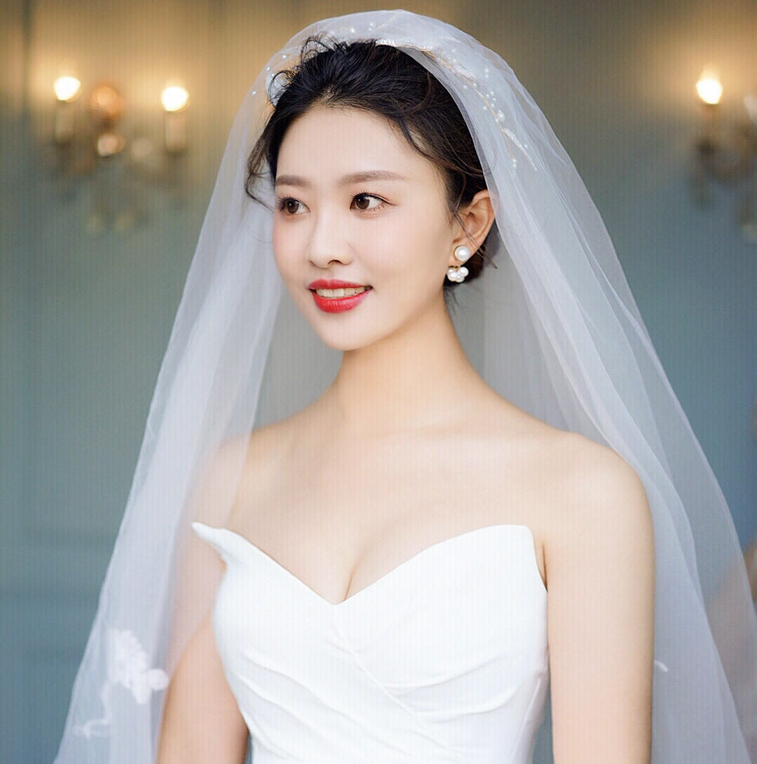 [MILA米拉]3680婚纱租赁+3680跟妆