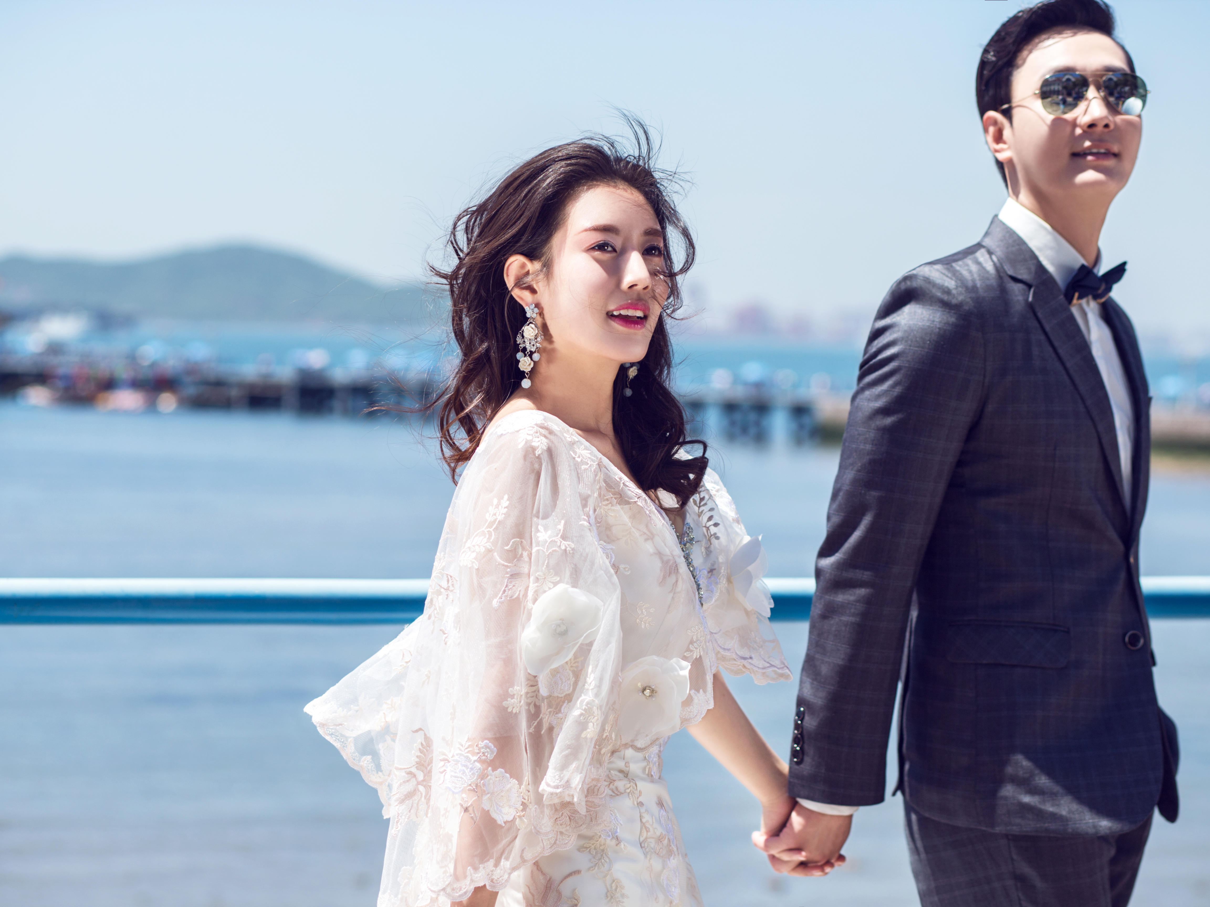 仅售888，价值1688新娘婚纱3件套