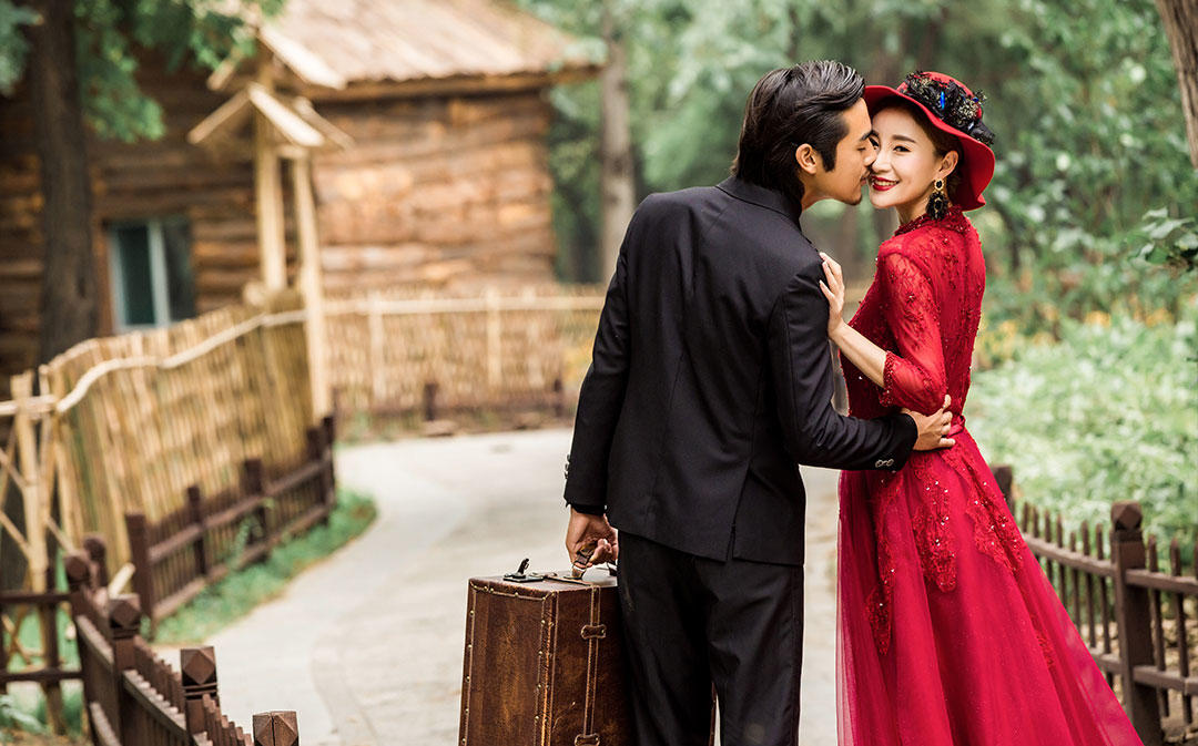 凤凰印象【限时特惠】十服十造 底片全送风格任选