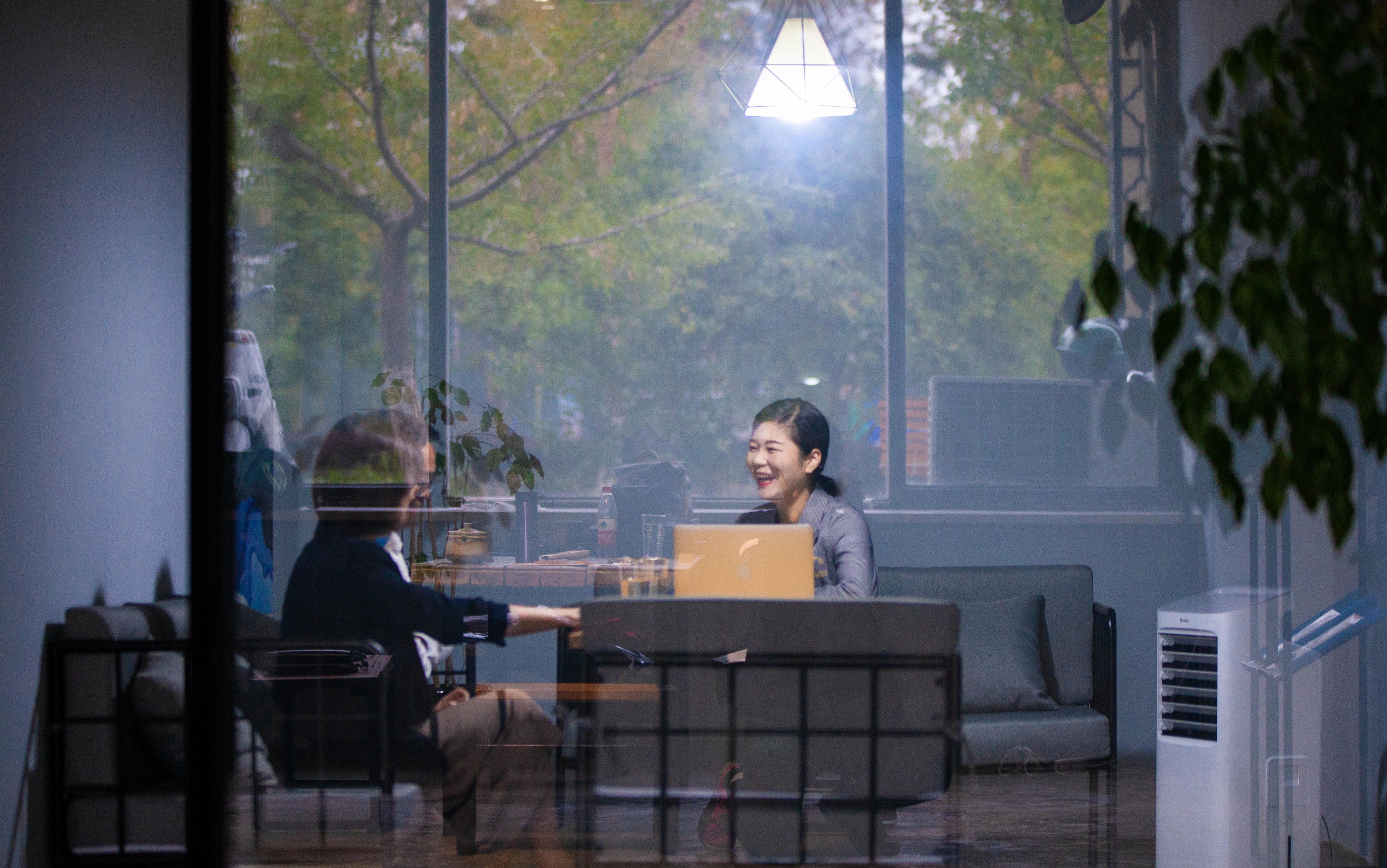 全国唯一服务过世界互联网大会的婚礼司仪陶子