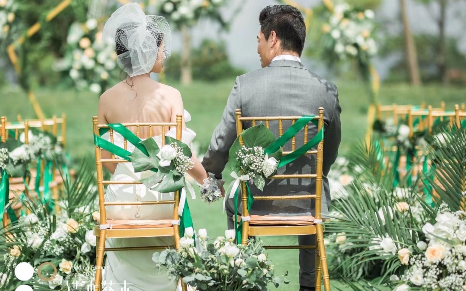 户外婚礼｜寻了半生的春天，你一笑便是了