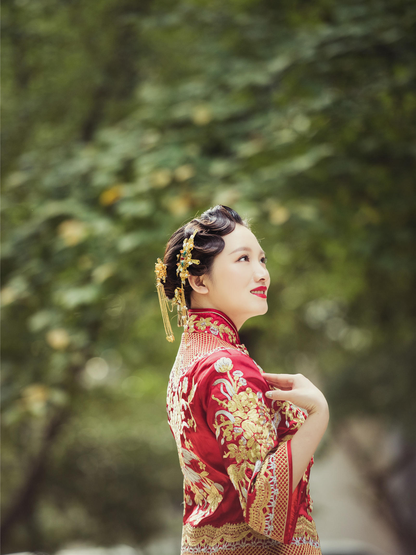 【芭妃婚紗】中式盤金繡秀禾服百褶