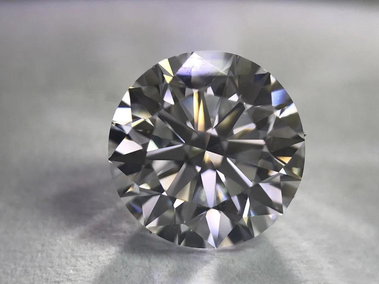 1克拉GIA裸钻（G/VS1/3EX/N）无奶