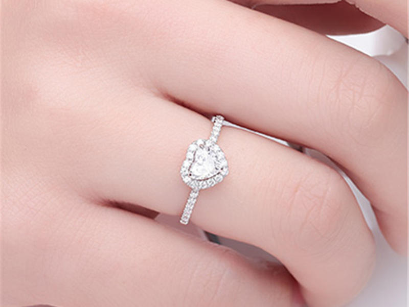 【久福源珠宝】心有所属-18K白金钻石结婚戒指