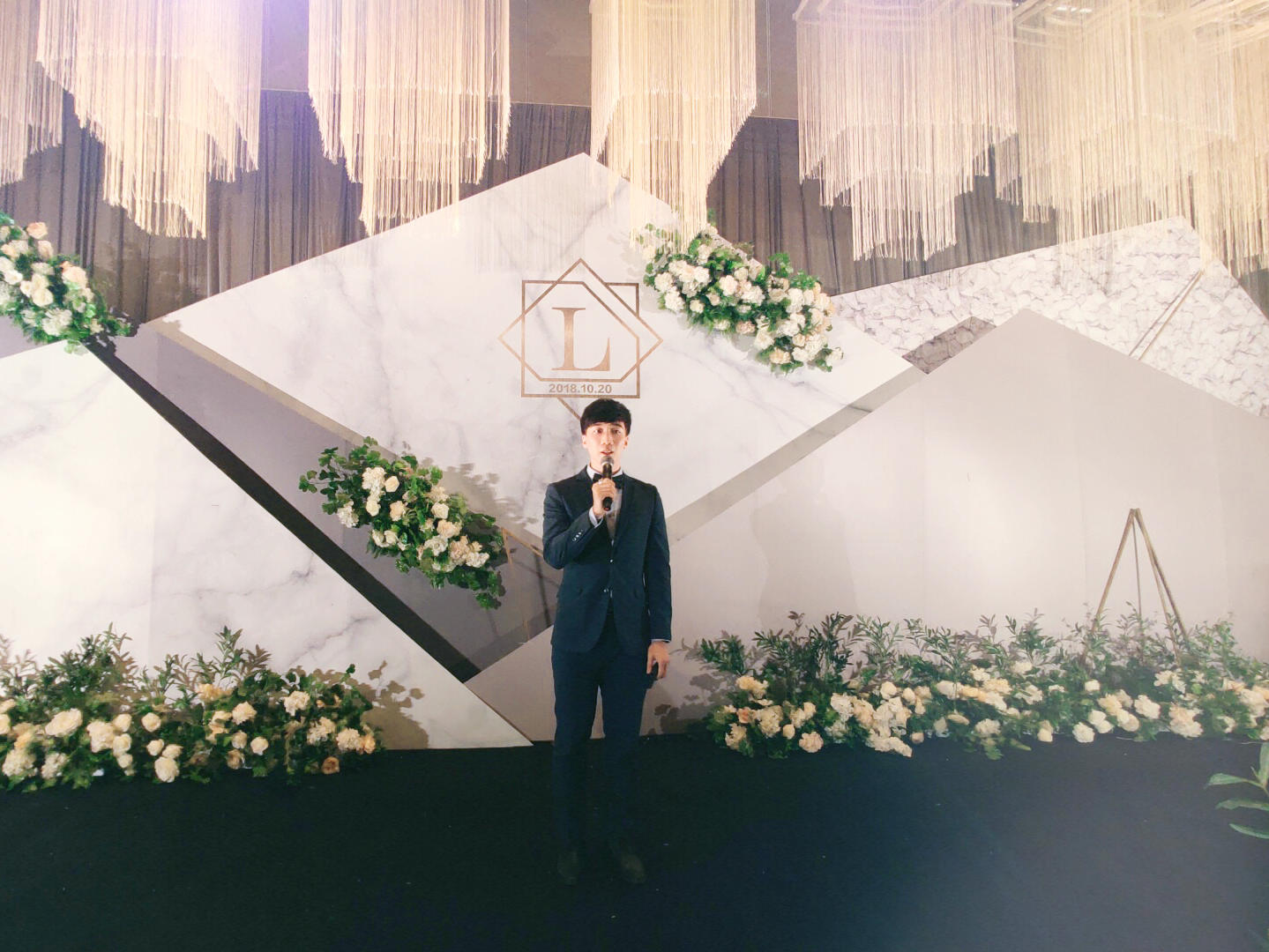 新尚主艺｜周晨[为你描绘一场婚礼素描]