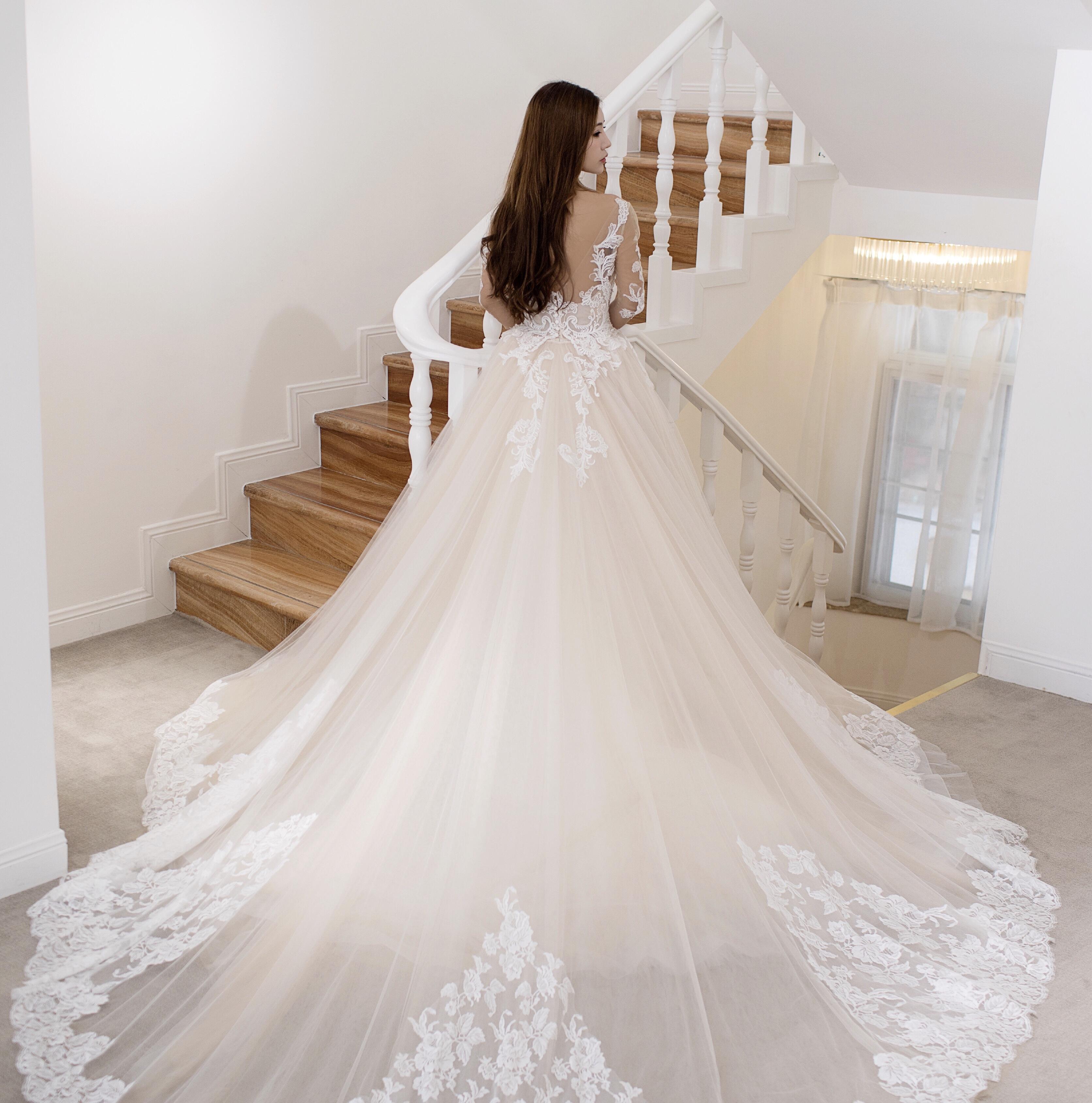 【限时特惠】超值婚纱套餐＋跟妆优选跟妆套系