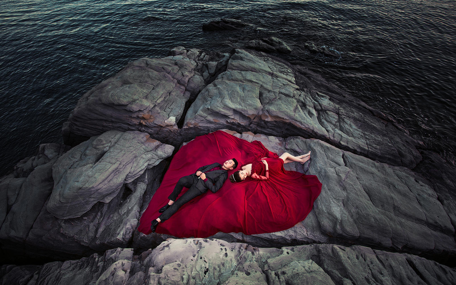 补贴千元路费+住宿2晚+游艇出海+包邮+服装任选