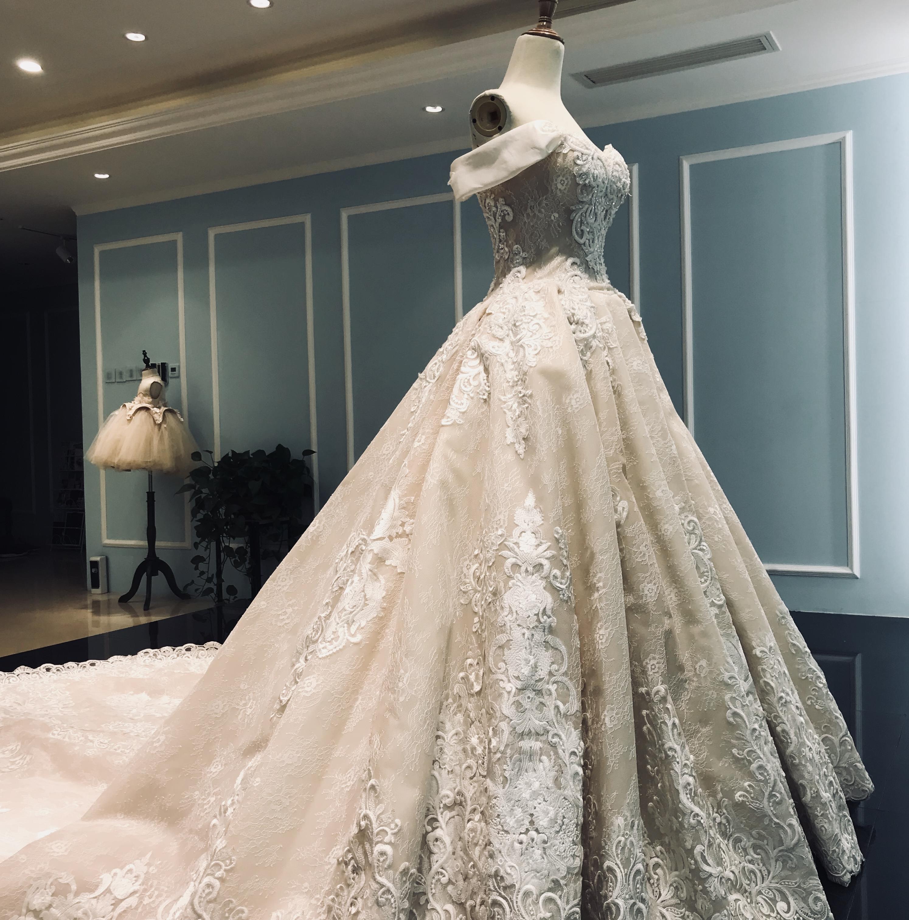 【SIVINI婚纱高级定制】一超值租赁