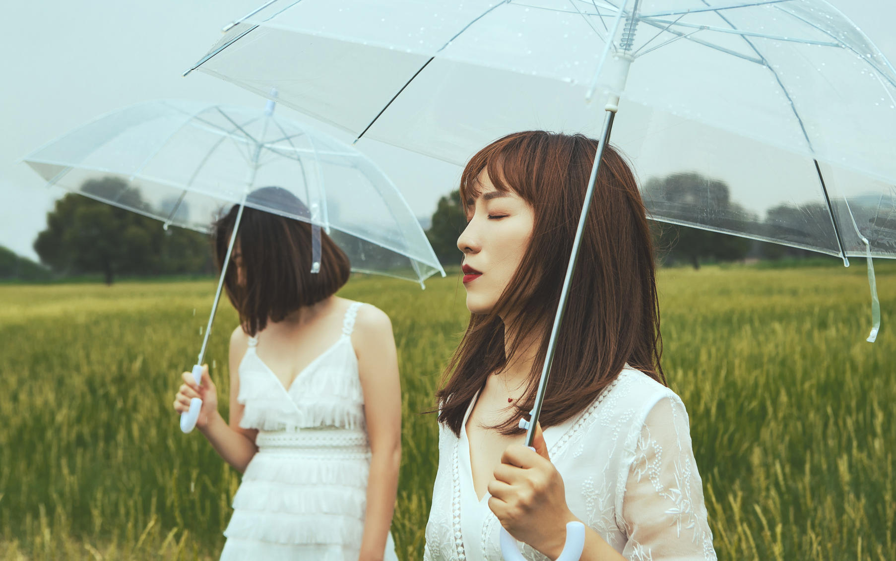 【梵谷摄影】闺蜜篇  一个像夏天 一个像秋天