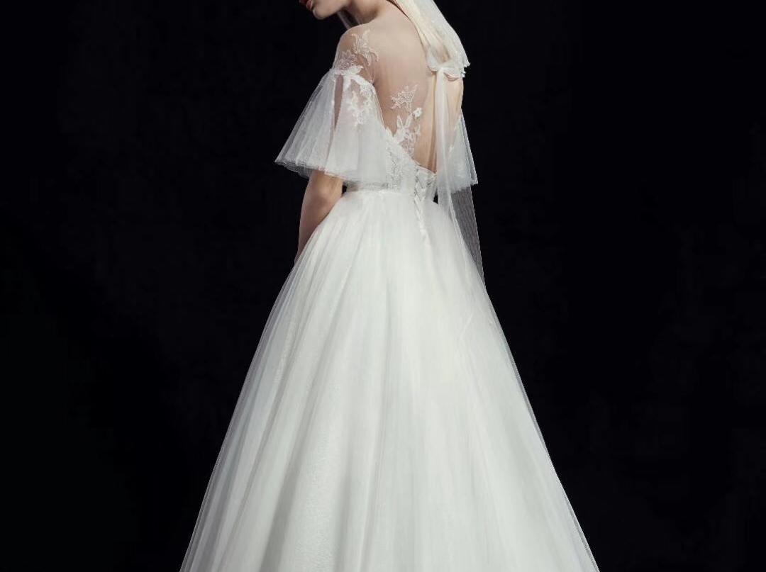 [超值租赁] 3件套+资深跟妆