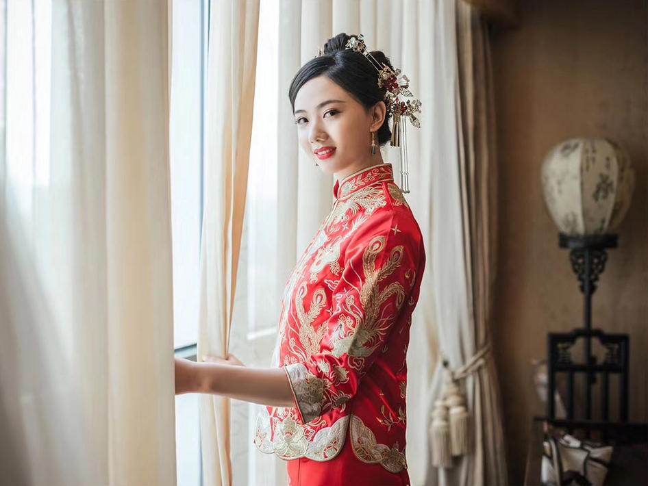 总监摄影师单机位婚礼跟拍+灯光师（拍摄）