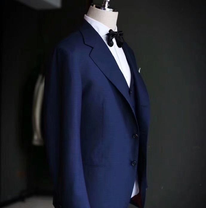 AWEI高端定制西服 精致不随意