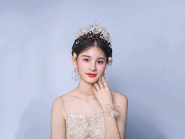 【高级总监韩式小清新】全天跟妆＋亲友妆＋助理