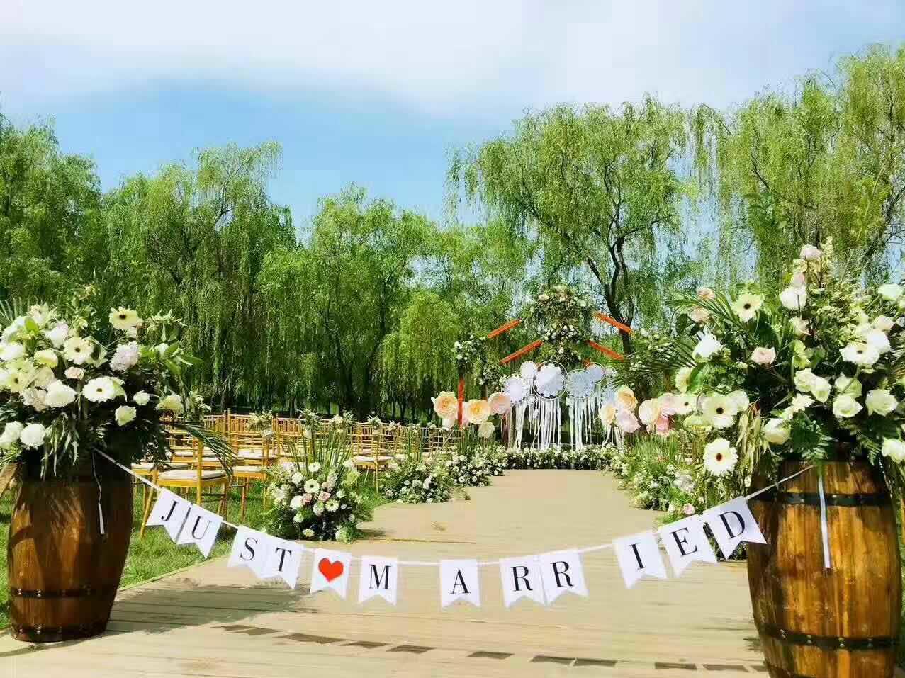 在花里，在夢里，在心里，一起尋覓幸福的感覺與味道