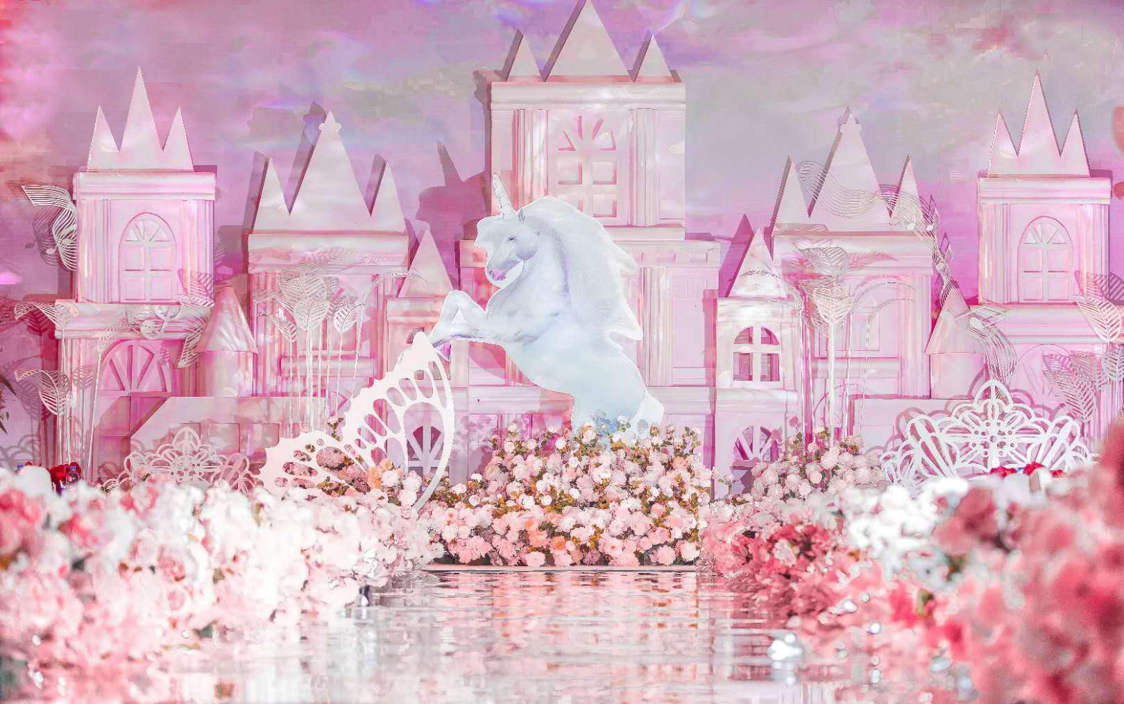 阿汤婚礼策划《粉色城堡》-《纯策划》