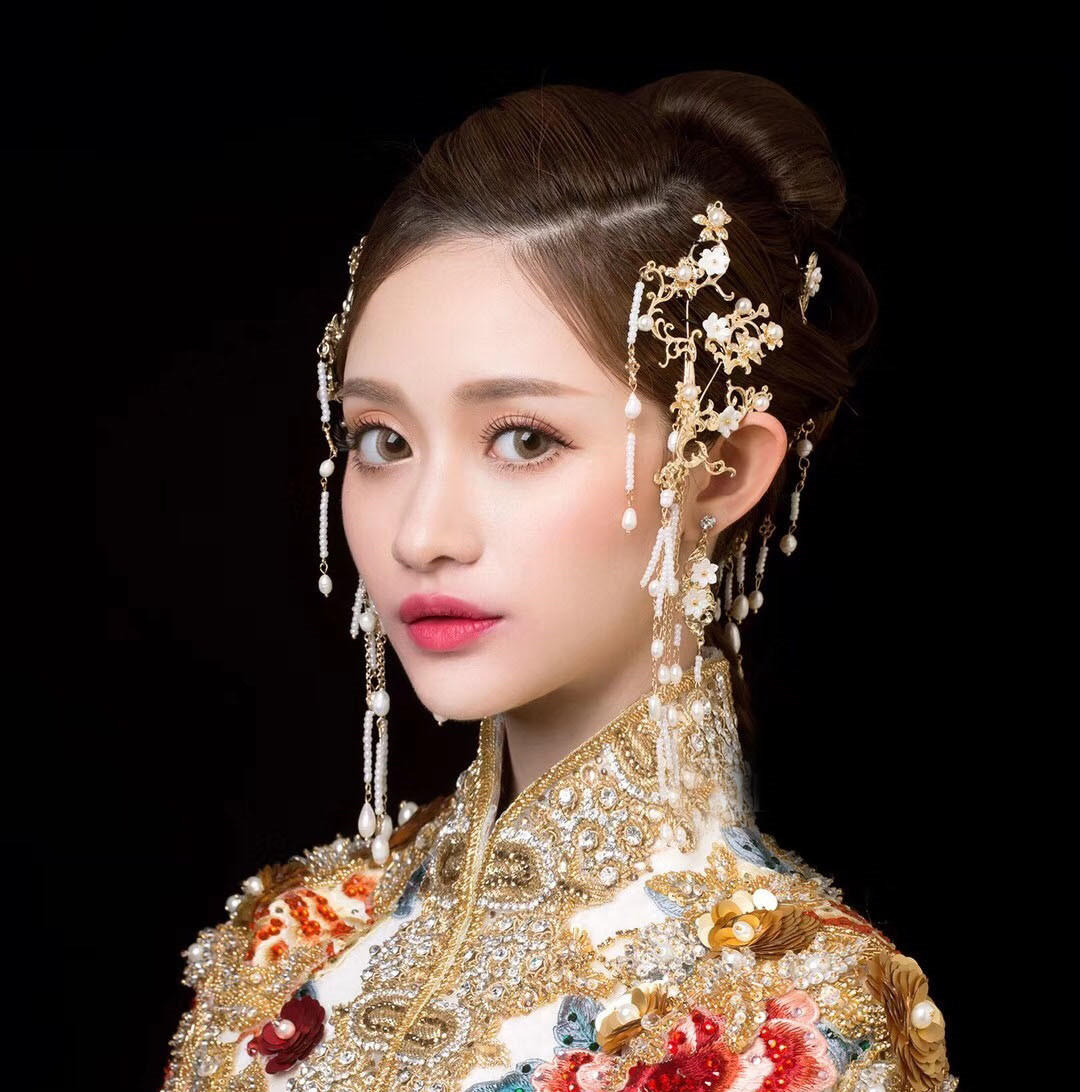 中式秀禾服套餐               