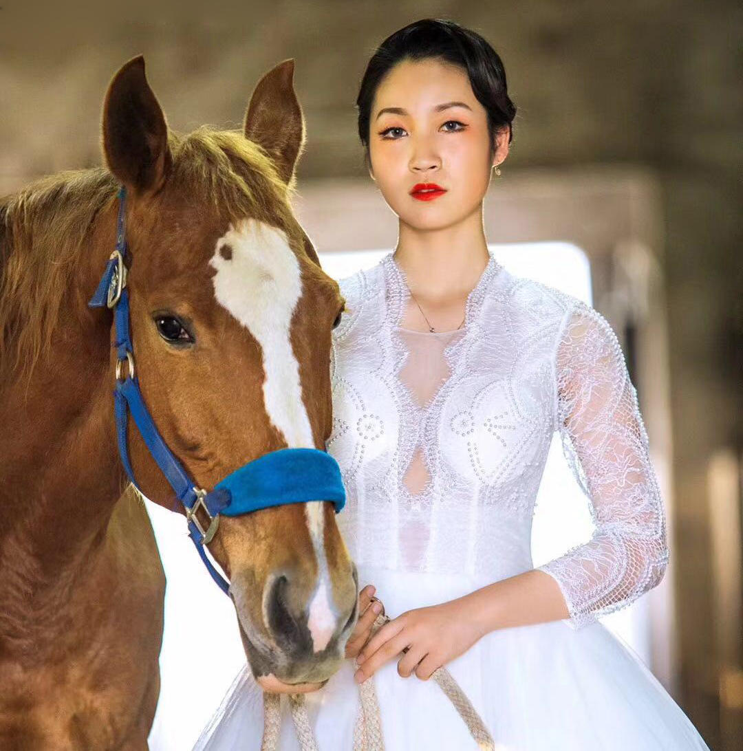 【八月潮婚节超低4折套餐】主纱+礼服+秀禾服