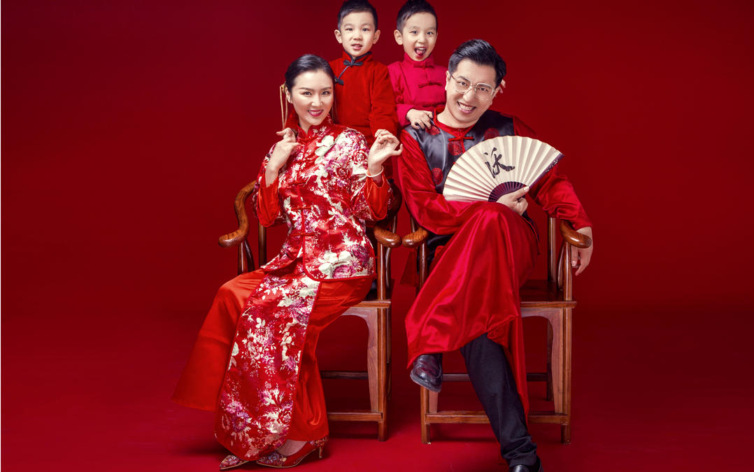 亲民特惠3服3造精修30一对一服务底片全送