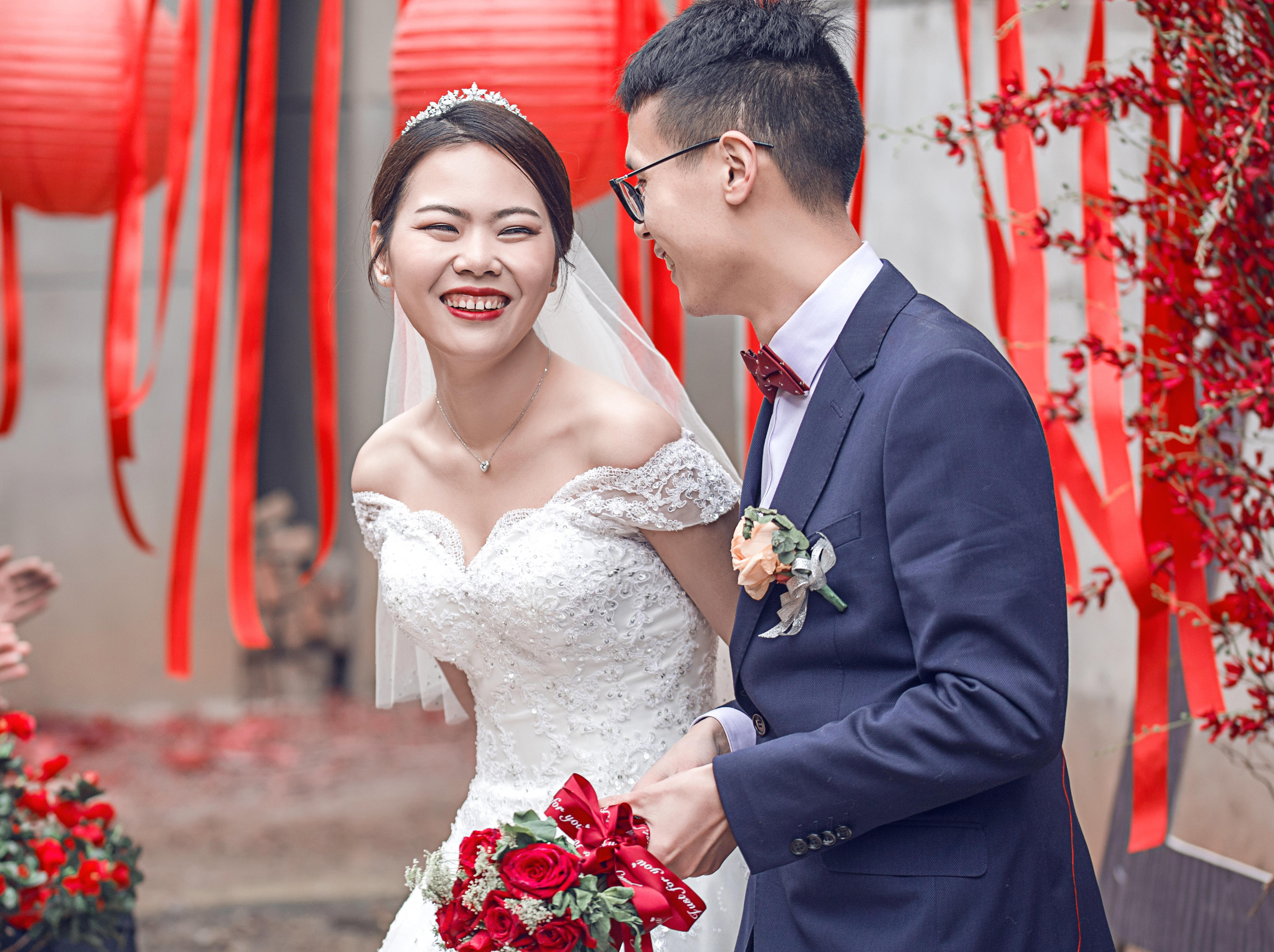          火遍网络的一场婚礼