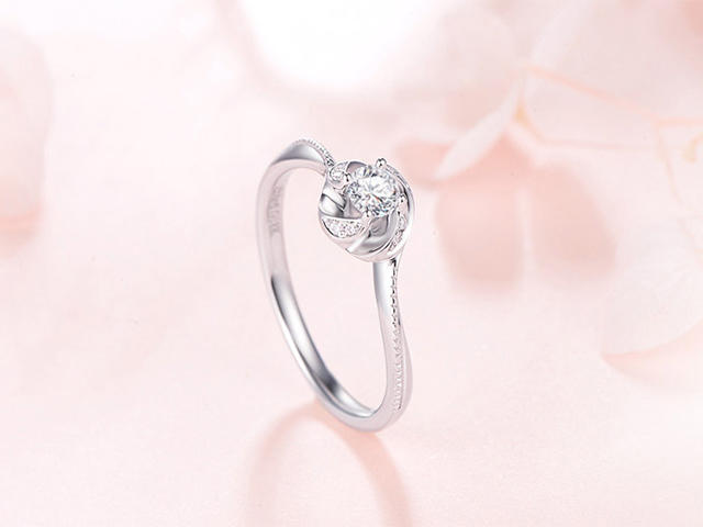 壹爱钻石订婚结婚钻戒——破晓