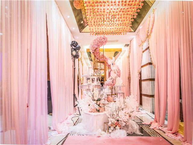 轻奢盖之比 | 浪漫定制套餐