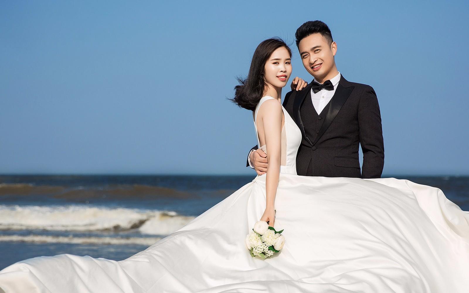 白纱？大拖尾？中国红？这才是完美婚纱照！