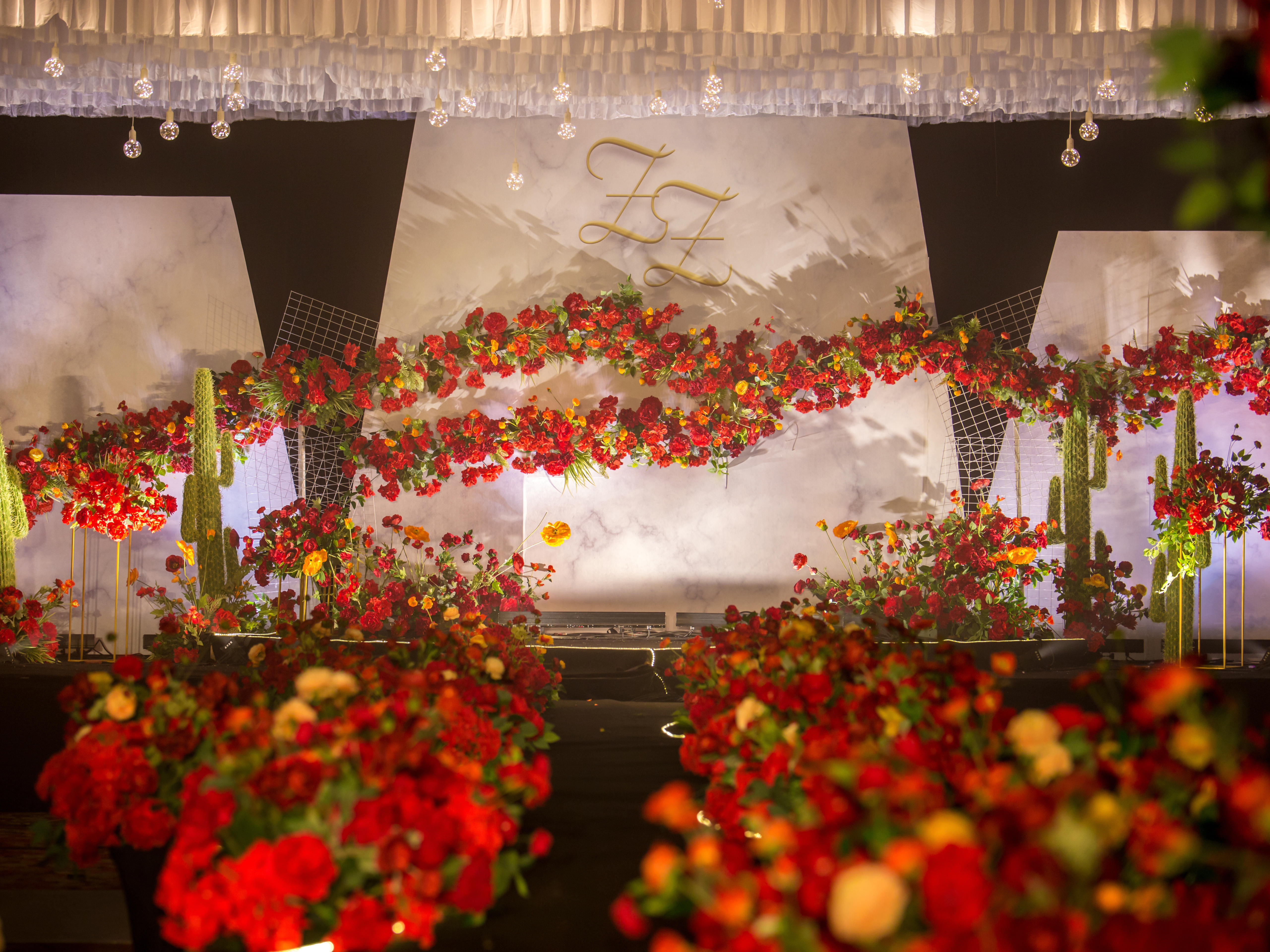 玛瑙城国际酒店-——广安摩梵婚礼