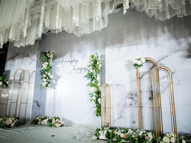 往后余生   白绿清新大理石