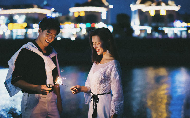 【品质优荐】服装任选+场景任选+送婚纱+蜜月酒店