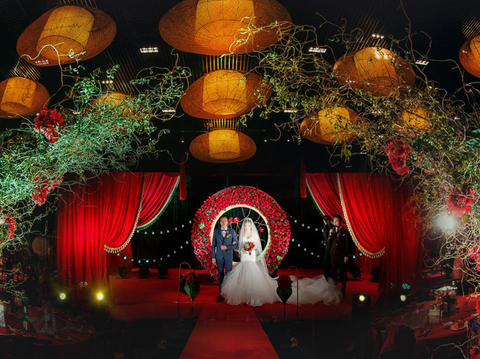 【红色爆款】中式装修风格酒店的西式大红色系婚礼