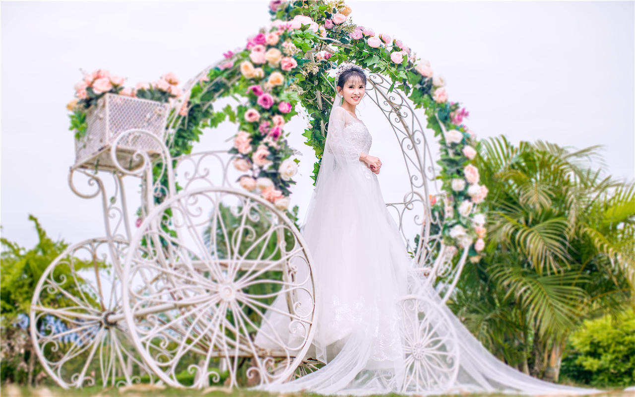 巴黎婚纱|花海花墙+海景纯客片