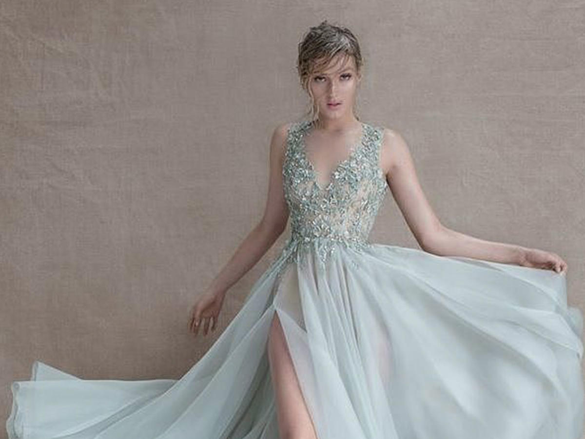 蝶恋花系列租赁婚纱+礼服（三件套）包含新娘跟妆