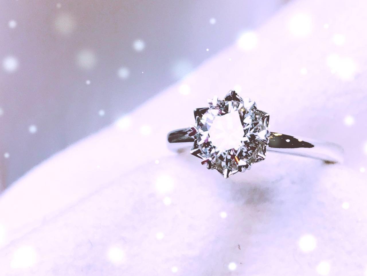 ＧＲ－冰心系列克拉钻戒　设计感心意十足完美细节