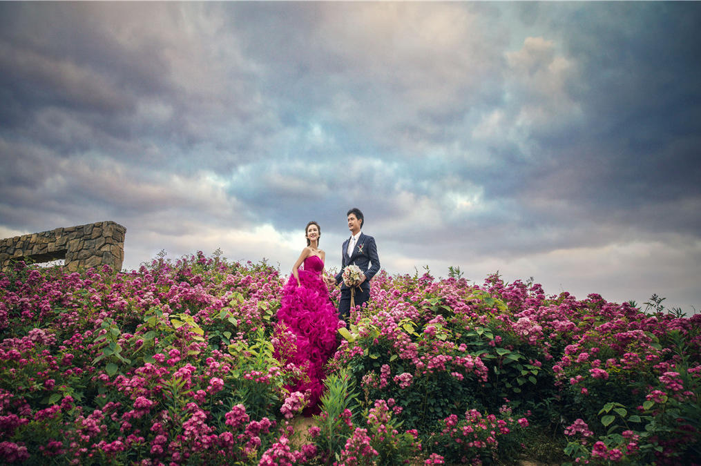 北京巴黎世家婚紗攝影工作室熱銷一對(duì)一底片全送