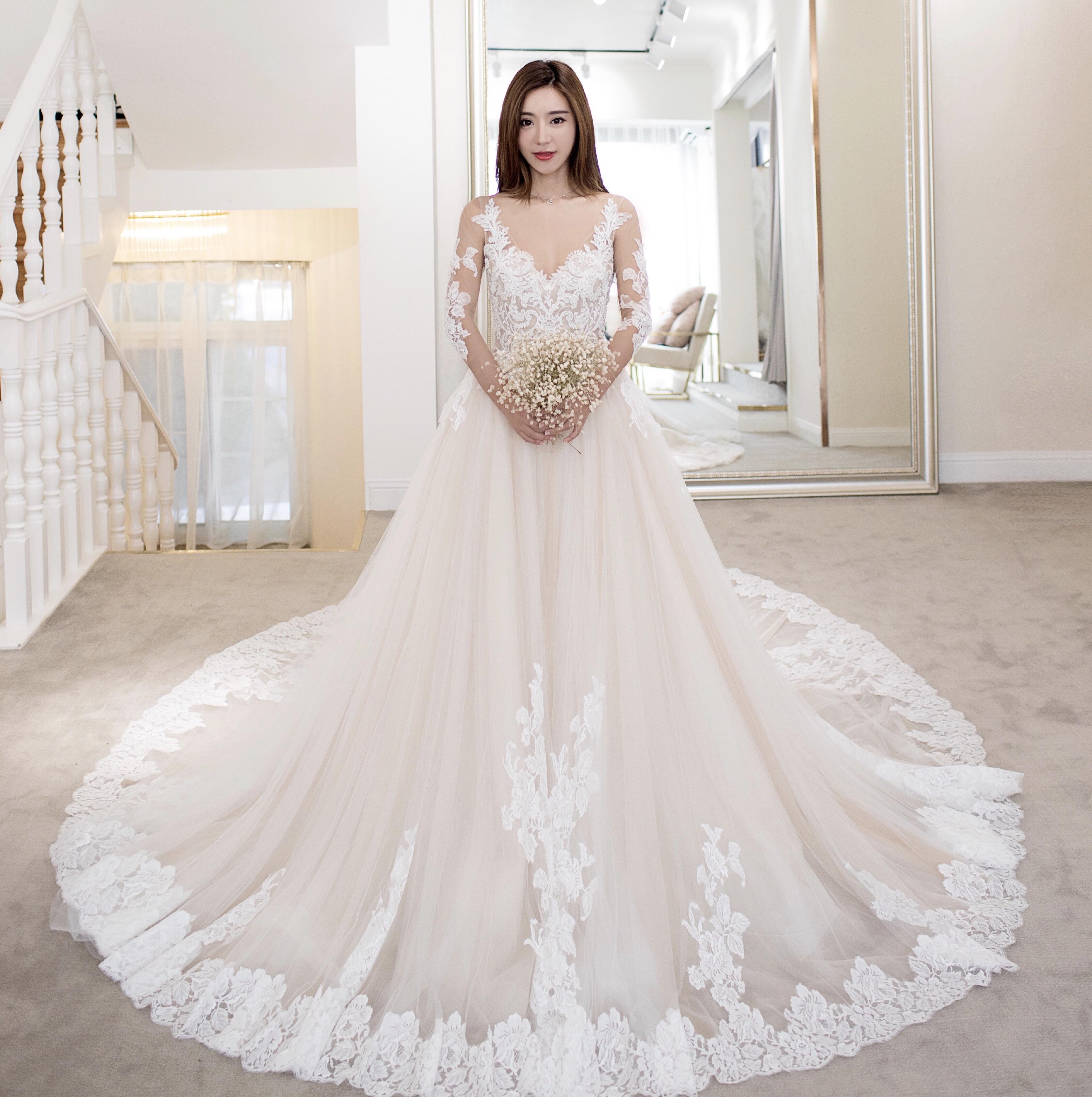 【限时特惠】超值婚纱套餐＋跟妆优选跟妆套系