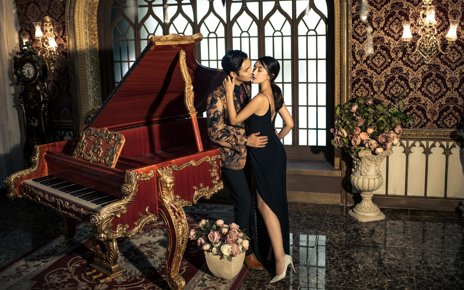 【人气爆款】墨凯庄园+圣地亚教堂+海景+8服8造