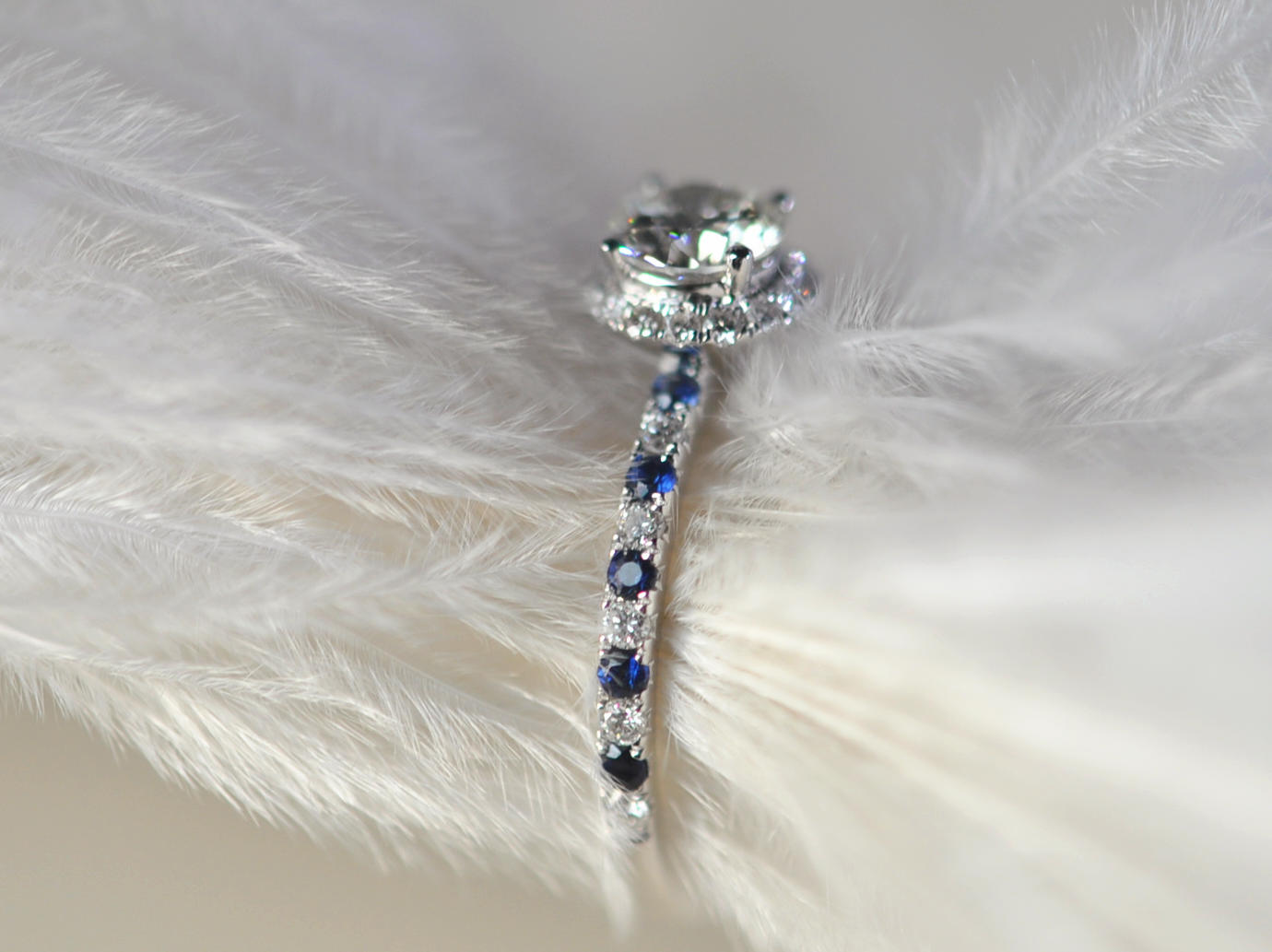 blue -2018弗珞唯新款蓝宝石戒托钻戒