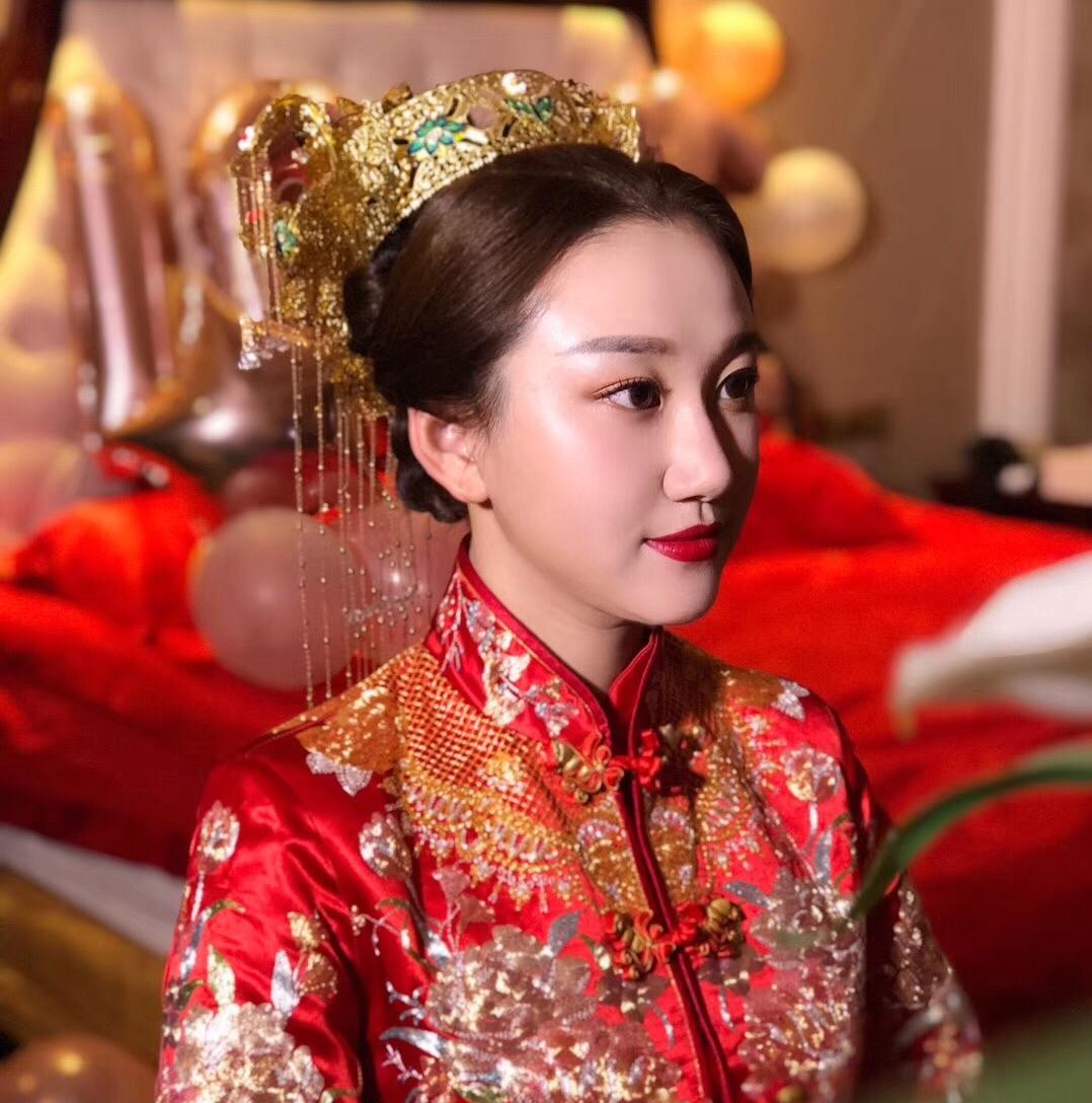 VEDO高性价比租赁【8件套+全天跟妆】