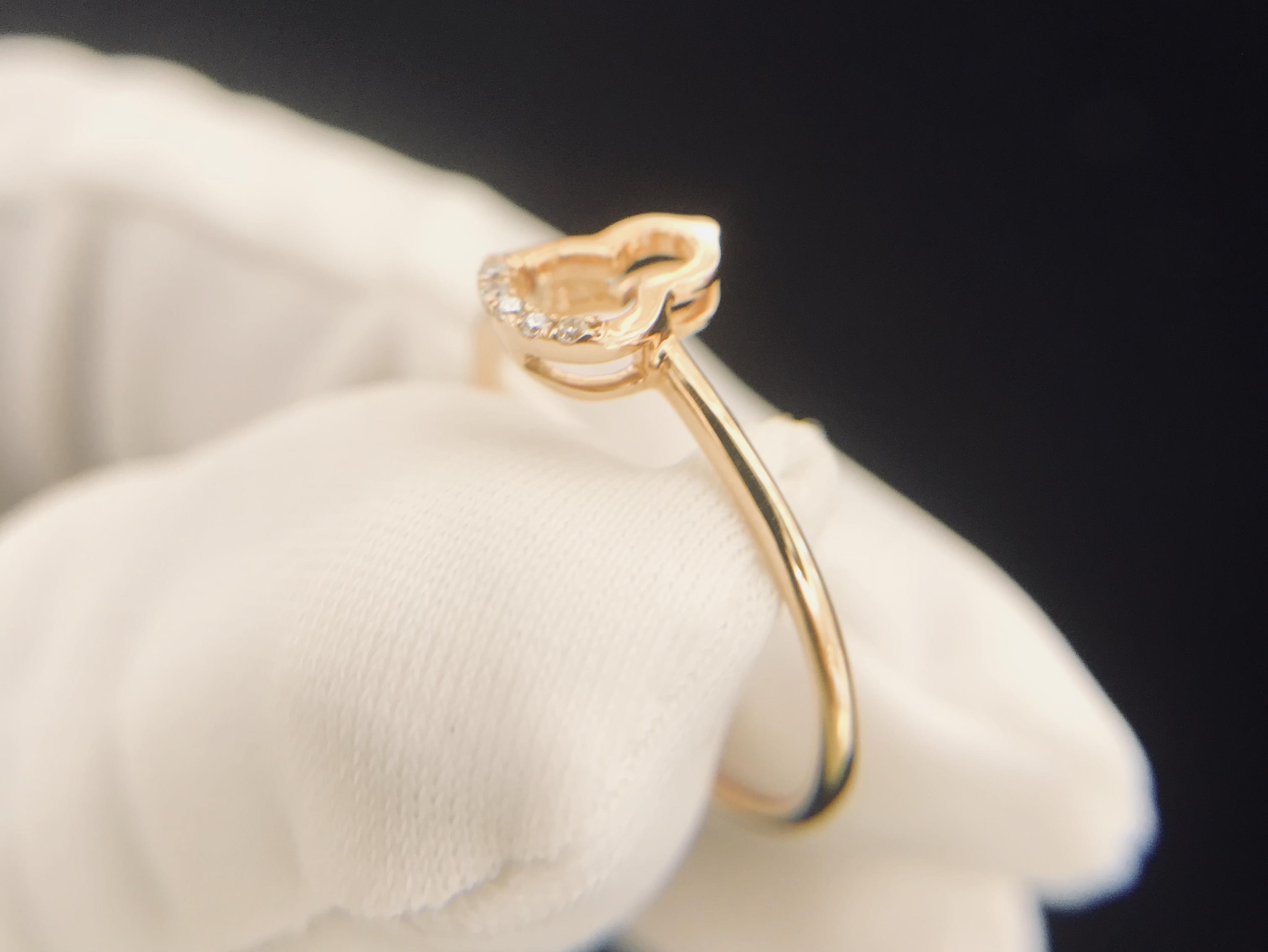 18K红葫芦形钻石戒指女戒