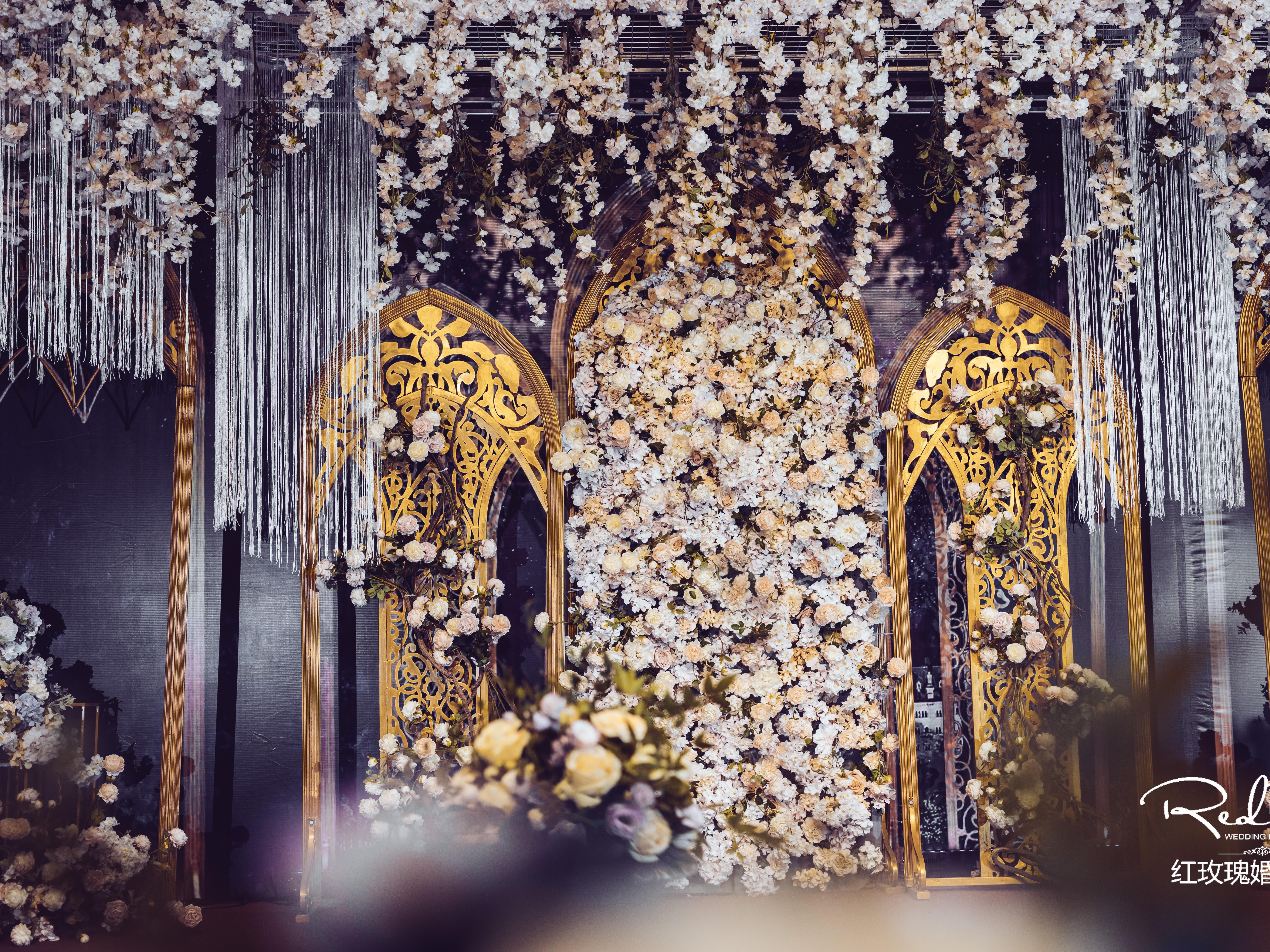 繁华似锦-复古城堡风-蓝金色-锡州花园酒店