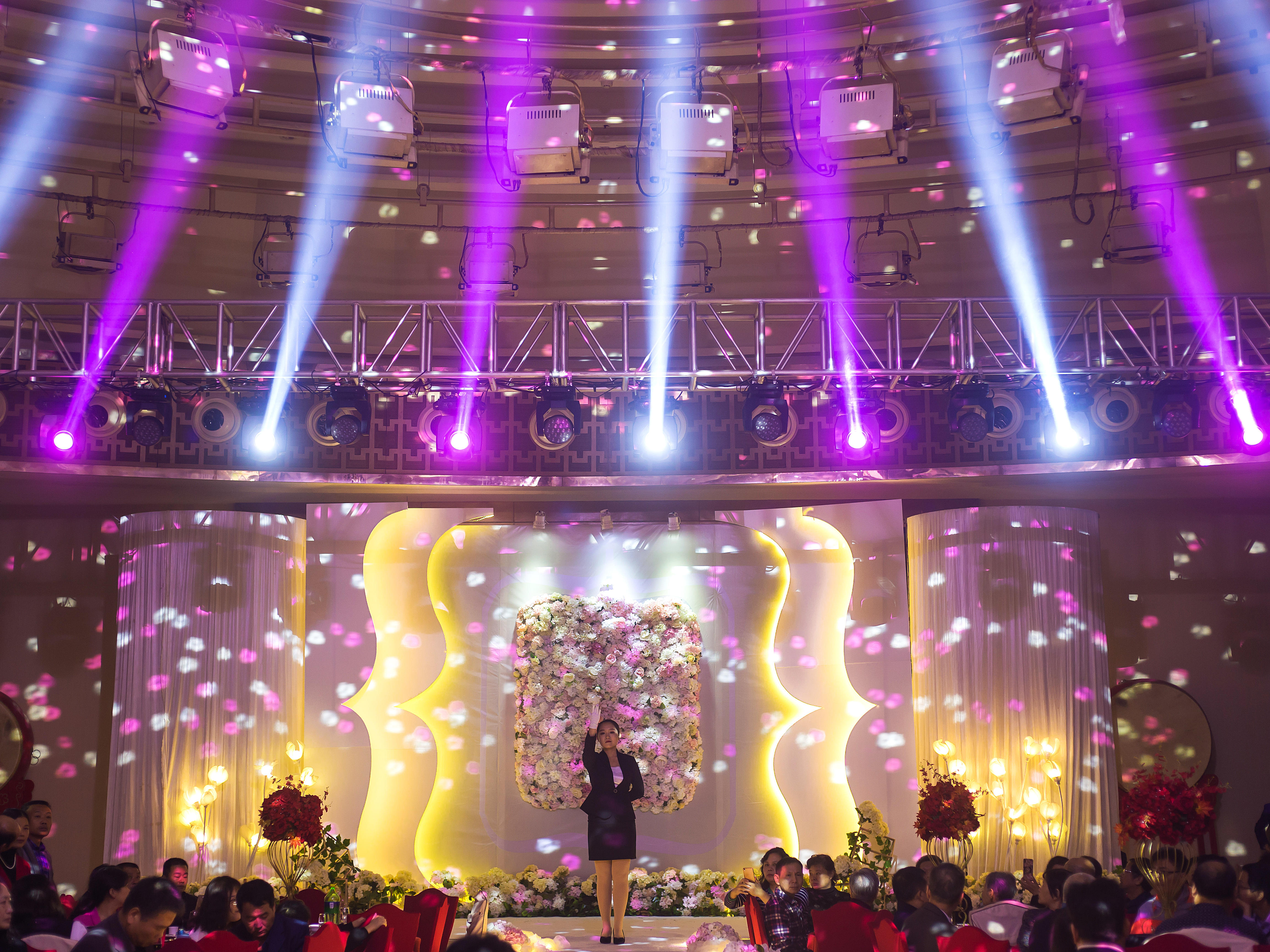 武汉金玉缘婚礼 高端定制 -不负倾城时光，不负卿