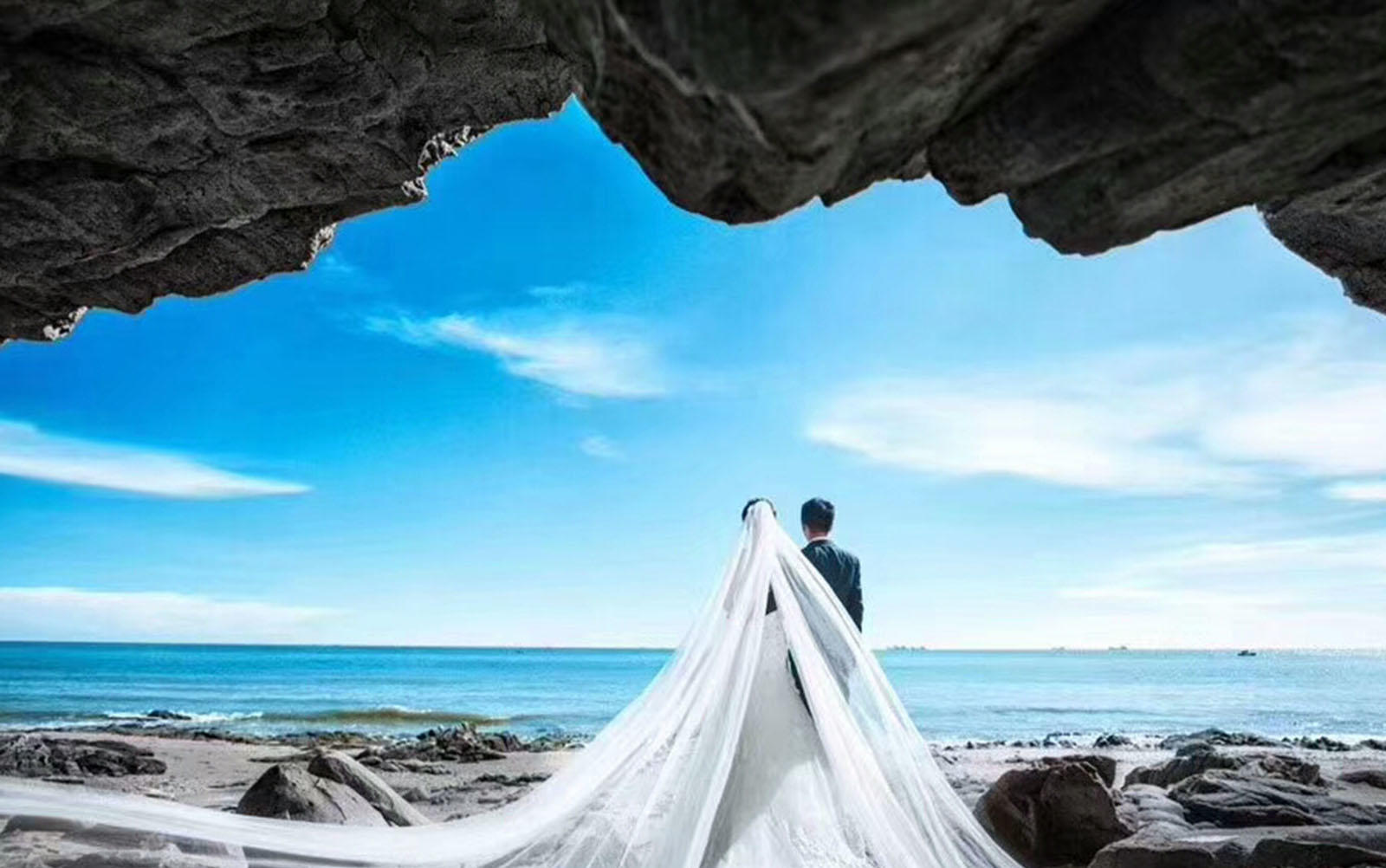 一價(jià)全包-任性拍攝+民族服+雪山遠(yuǎn)景