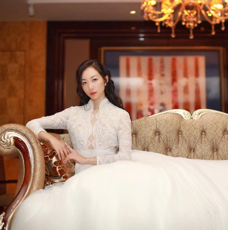 「钜惠套系」明星同款 十件套 送资深跟妆