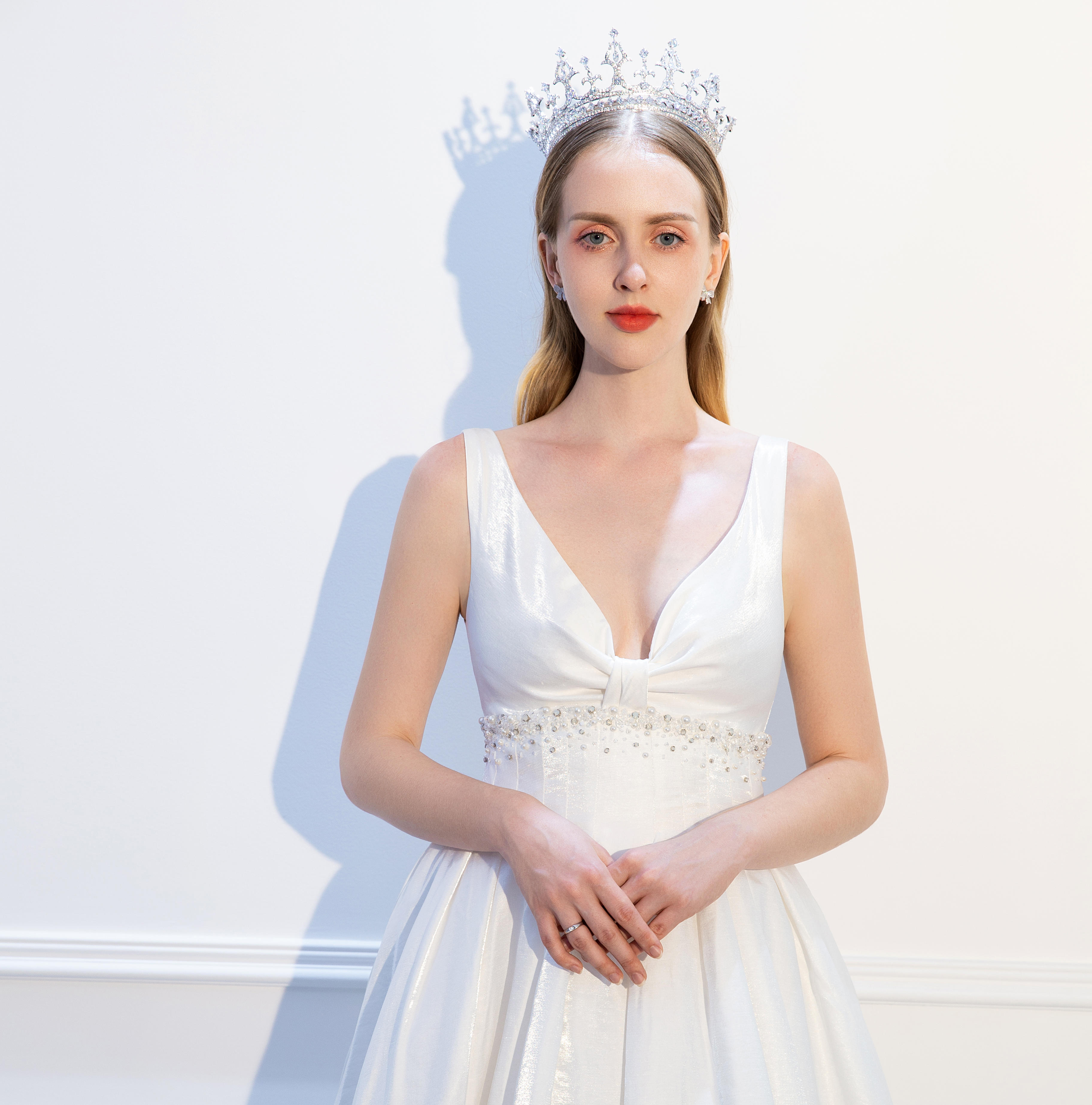 「本季超值」时尚精致出门纱一件首席化妆师跟妆 