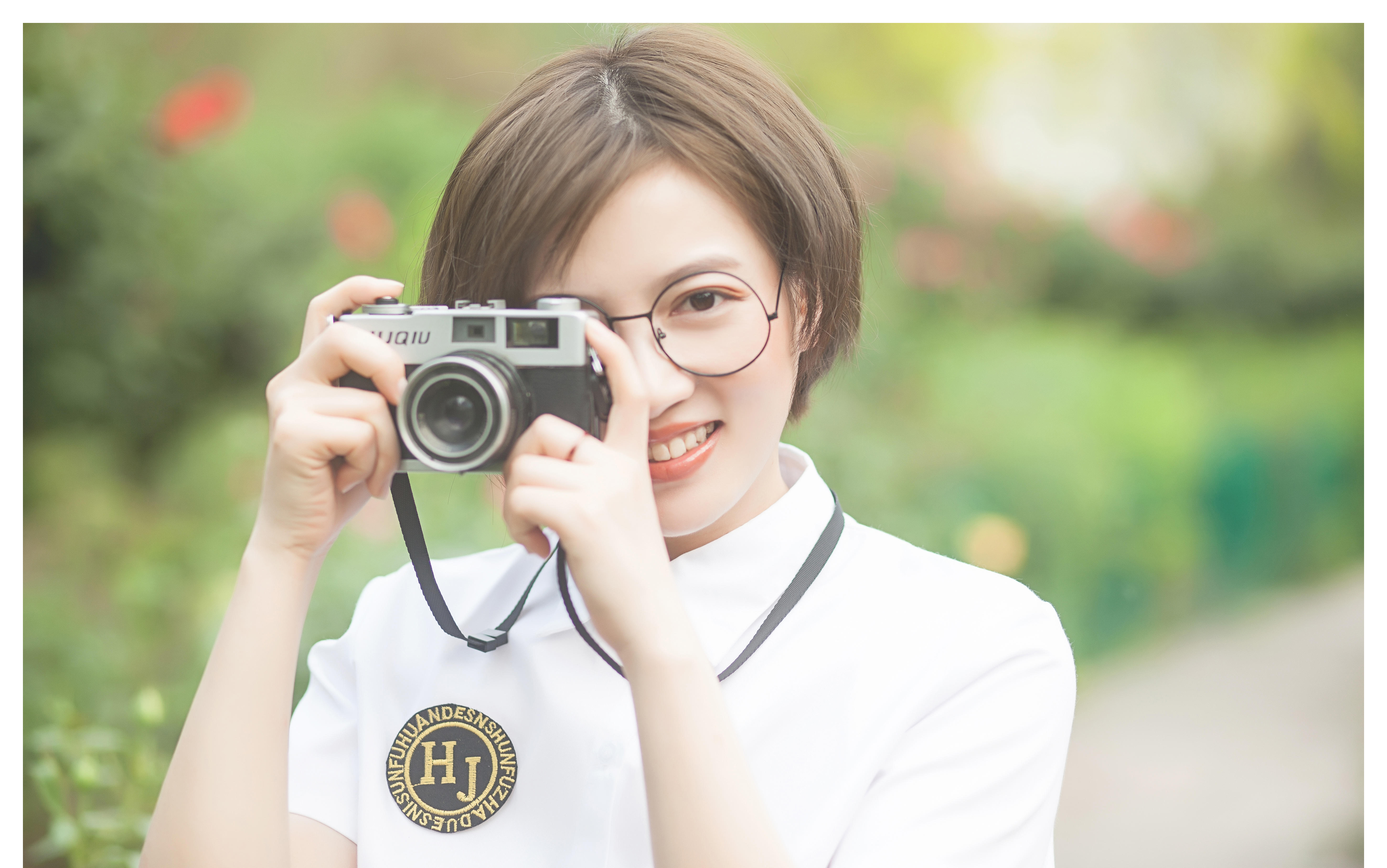 《邦摄影婚纱工作室》人气热推套系